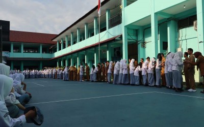 Dari Maaf-Maafan ke Panggung Sandiwara: Hangatnya Halalbihalal dan Serunya Pentas Drama di SKADA